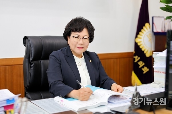 <strong>의정부시의회 의장 최정희</strong>