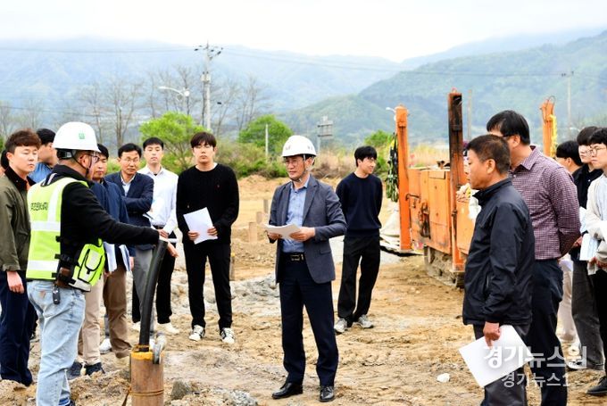 최훈식 장수군수, 장수읍 두산리 일원 스마트팜 현장 점검