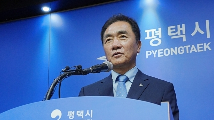 정치의 끝, 시민의 시작..정장선 평택시장의 불출마 선언이 던지는 메시지