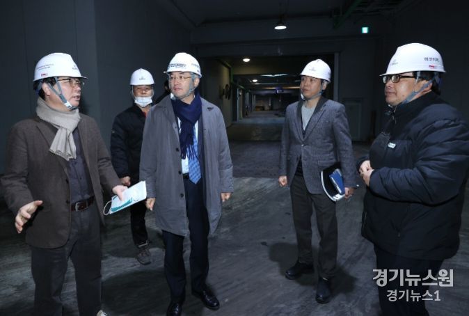 삼송수질복원센터 현장 점검한 이동환 고양특례시장