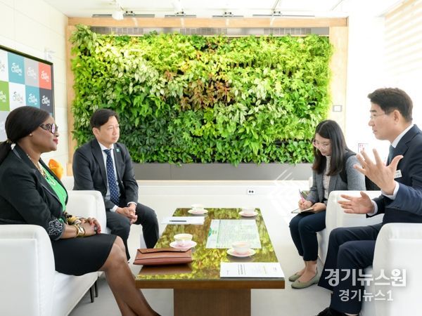 무손다 뭄바 람사르 사무총장이 노관규 순천시장을 찾은 이유