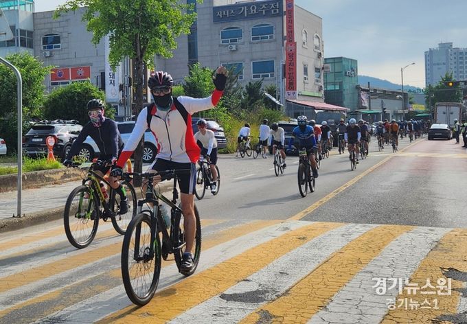 자연특별시 무주방문의 해, 은빛 휠의 향연 2024 무주 그란폰도·메디오폰도 자전거대회 성료