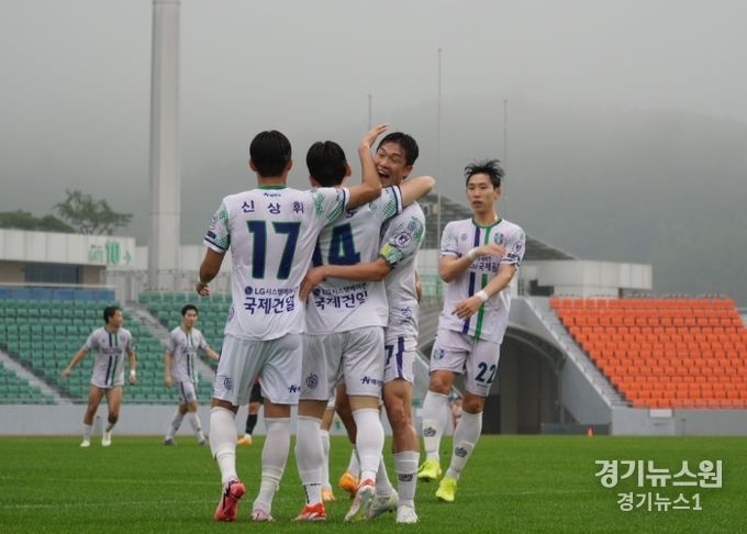 남양주시민축구단, FC충주에 원정 3:2 역전 승!