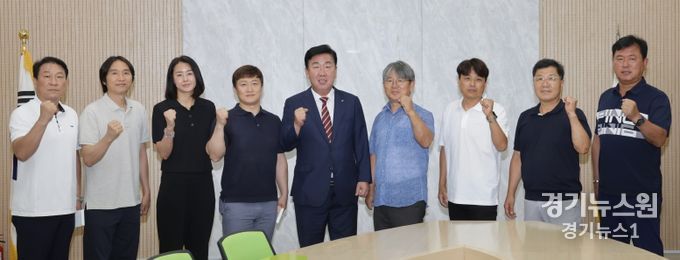 이범석 청주시장, 전국체육대회 출전 선수단 격려