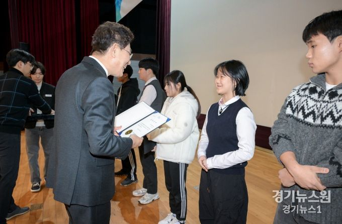 2024년 장학증서 전달식