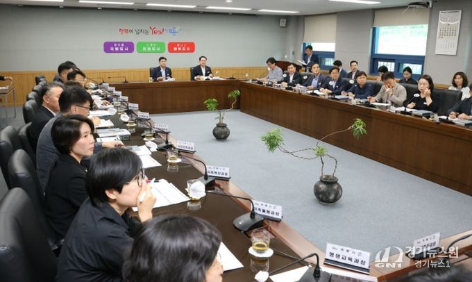 국방수도 완성을 위한 국정 과제 반영 및 대응 철저 지시