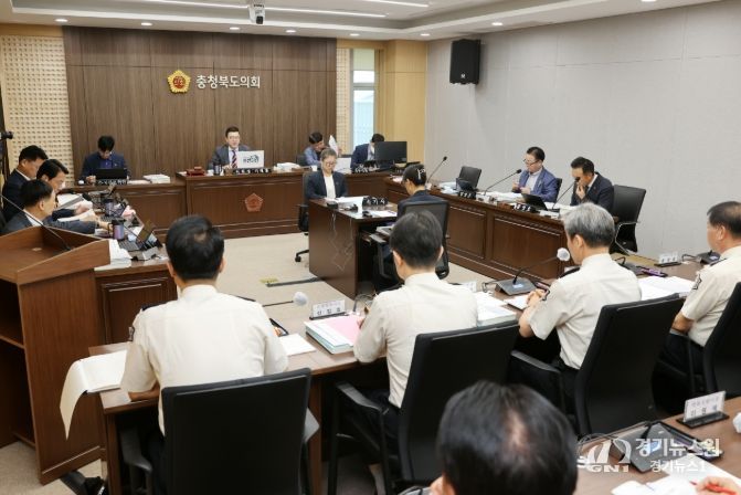 충북도의회 건설환경소방위