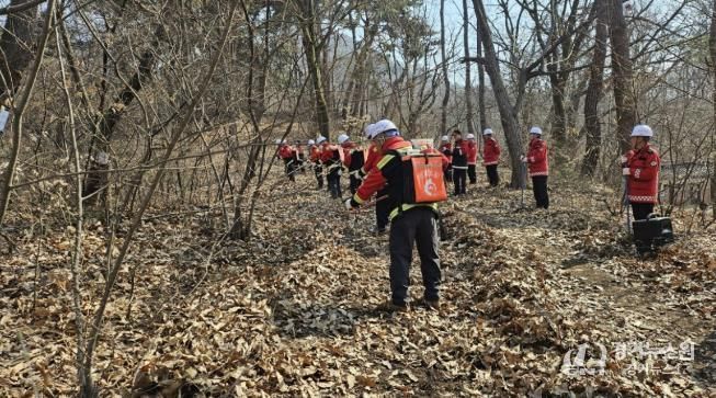 가을철 산불방지대책본부 운영에 앞서 열린 모의훈련을 통해 대응 태세를 점검하는 모습.