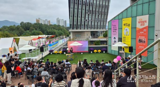 책과 사람으로 북적, ‘완주 북적북적 페스티벌’ 성황