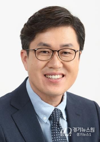 영주시의회 우충무 의원 '영주시 음식판매자동차 영업장소 지정 및 관리 등에 관한 조례' 일부개정조례안 대표 발의