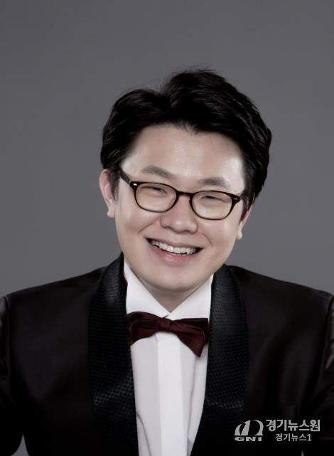 제8회 남구만 신인문학상 수상자 김태영 시인