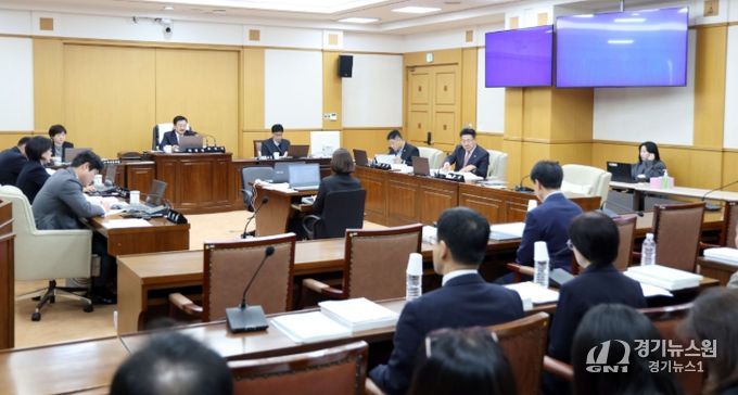 산업건설위원회 행정사무감사