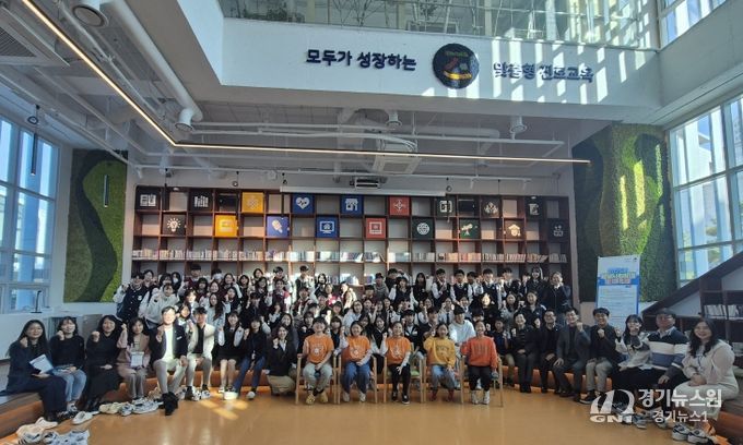 2025년 학생사회참여 발표 축제에서 함께 고민하다