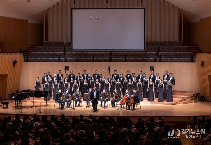 인천시립합창단 공연 사진