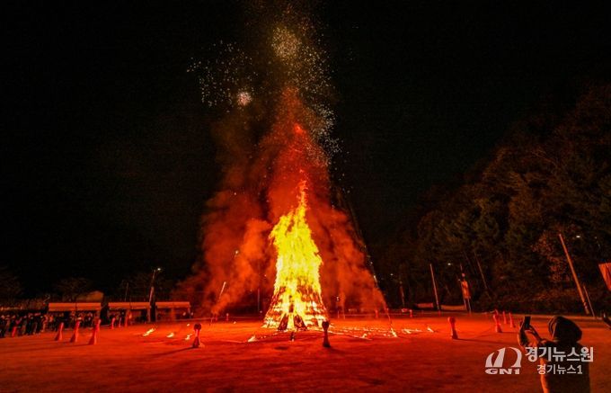 정선 민둥산은빛억새축제, 45일간 가을 향연 성황리에 마무리