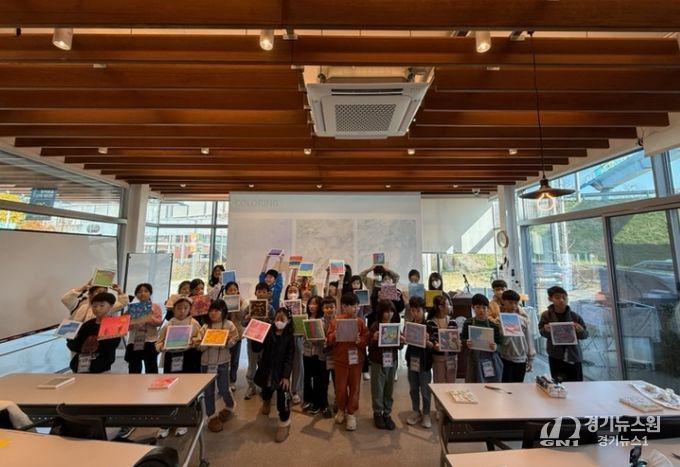 11월 15일 조치원 문화정원 공간 ‘뜰’에서 열린 ‘온 마을 이웃예술가 시즌 2’프로그램 진행 모습