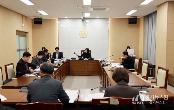 연수구의회 자치도시위원회, 제276회 정례회에서 조례안 등 안건 심의