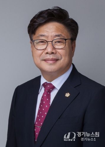 충북도의회 김정일 의원