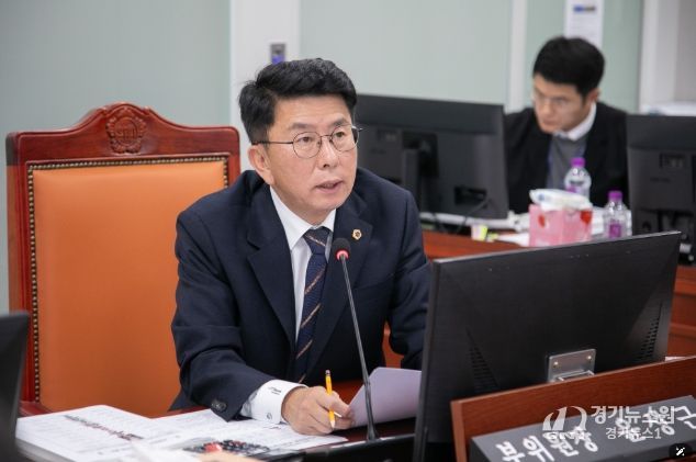 경기도의회 윤성근 의원