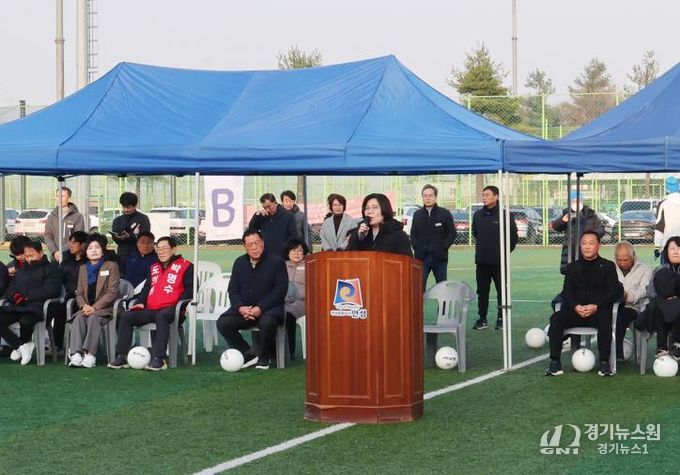 2025 안성시장배 기수별 축구대회, 시민 화합의 장 열어