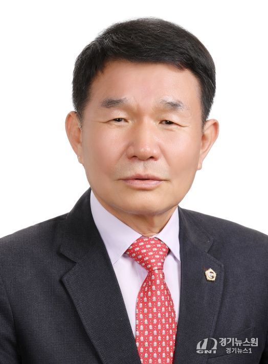 충남도의회는 정광섭 의원