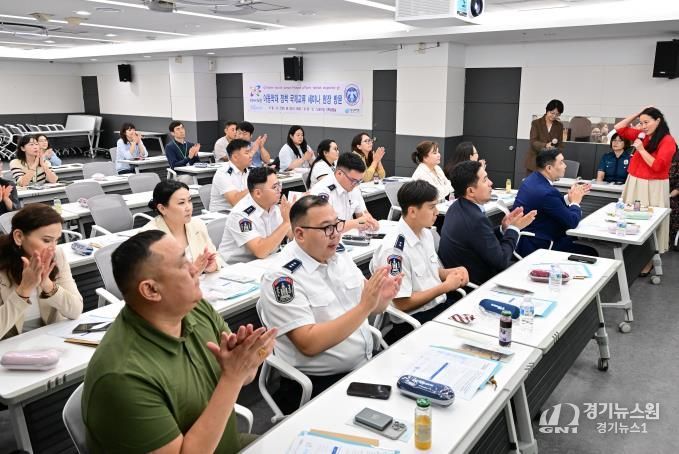 몽골경찰청 관계자들 아동학대 예방·홍보 국제교류