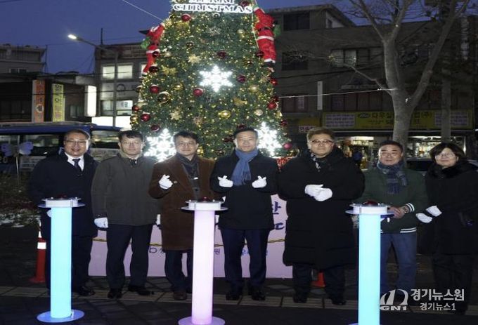 성북구는 5일 성탄트리 점등식을 개최했다