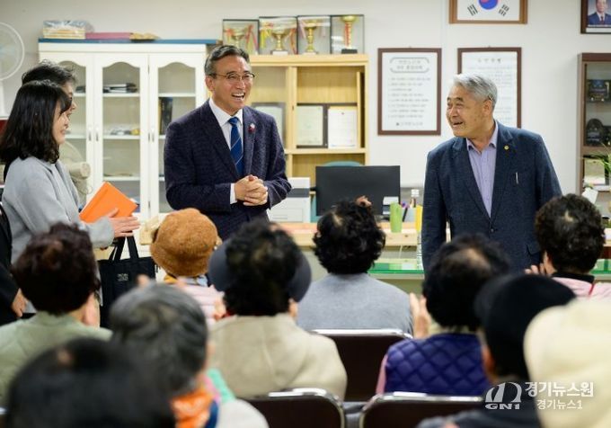 민생현장(문부로경로당) 방문한 오순문 시장