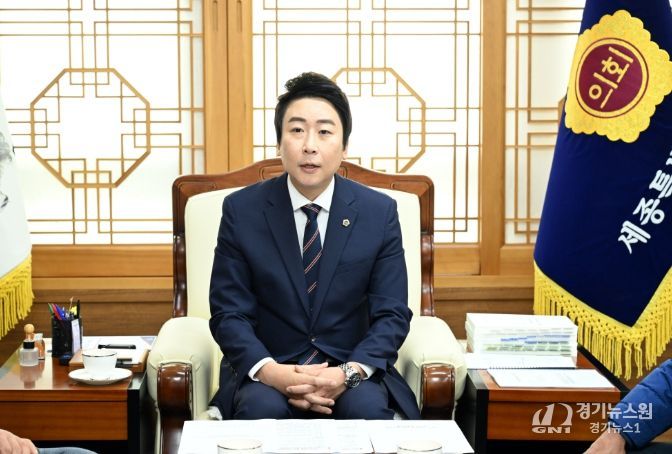 세종시의회 임채성 의장