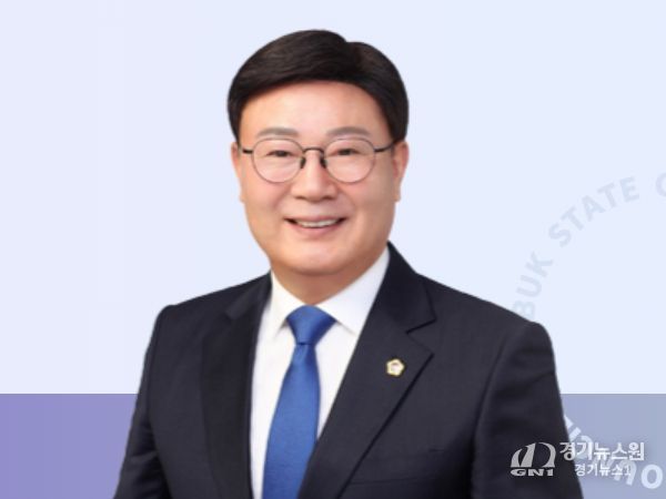 문승우 전북특별자치도의회 의장