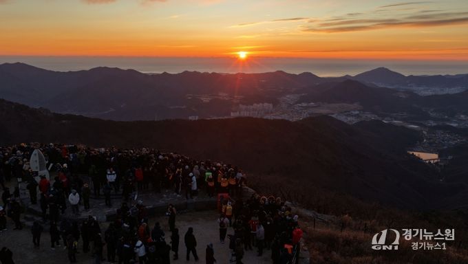 천성산 새해 해맞이 행사