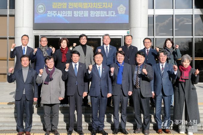 김관영 지사 전주시의회 방문