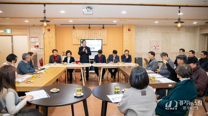 선배시민 선암회 정책발표회