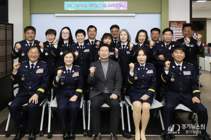 이상일 용인특례시장은 26일 의용소방연합회 임원단과 간담회를 진행했다