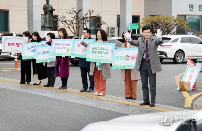 계 여성의 날 맞아 성평등 문화 확산 캠페인