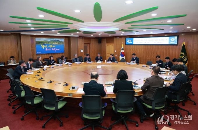 2027년도 국비 건의 신규사업 발굴 보고회 진행 모습