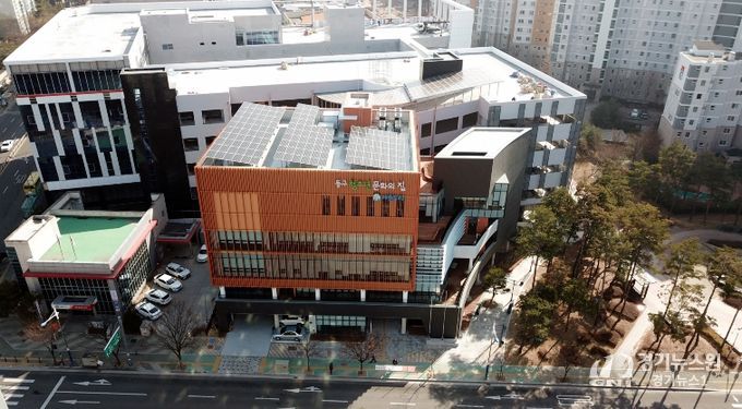 동구청소년문화의집 아름드리(관장 설영일)는 올해 생성형 AI 윤리 인식 함양 교육 프로그램 ‘T.O.P(Think, Objective, Practice)’를 운영한다.