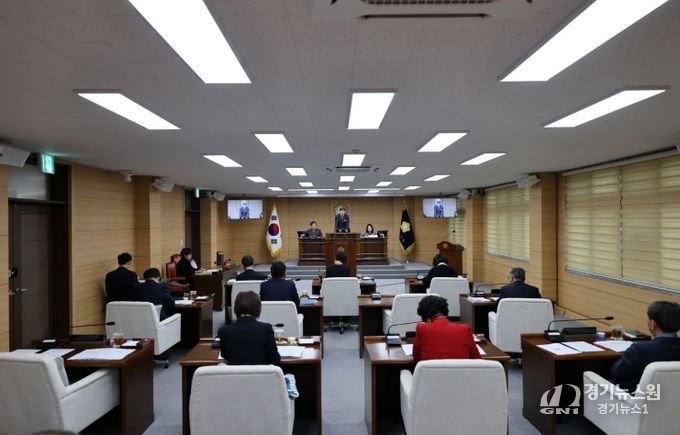 부여군의회, 제300회 임시회 마무리