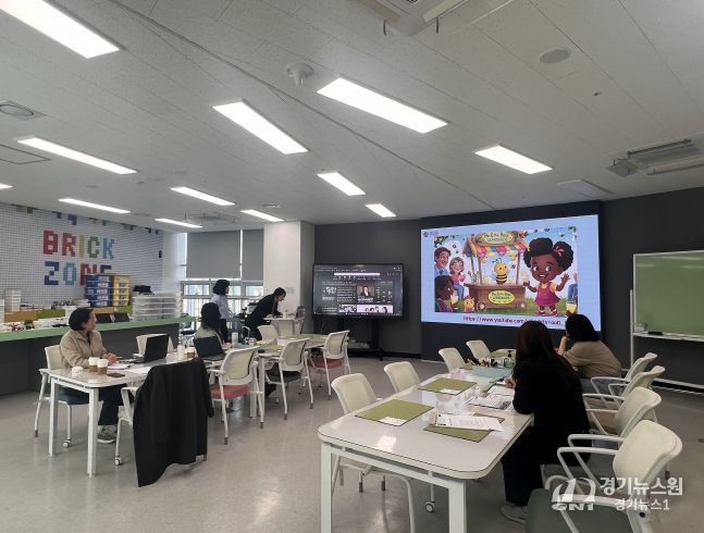 진로체험실 기본프로그램 홍보 사진 모습